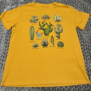 It’s a yellow, size 4, the material is nice a soft.